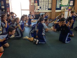 year 3 incursion pic 9