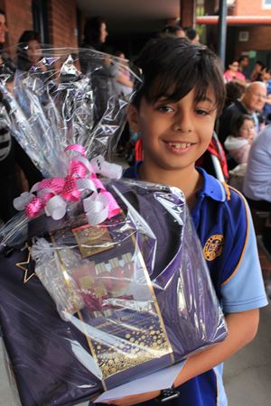 Yr3 mothers day raffle winner 2017