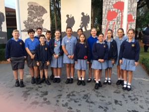students at the ANZAC dawn service