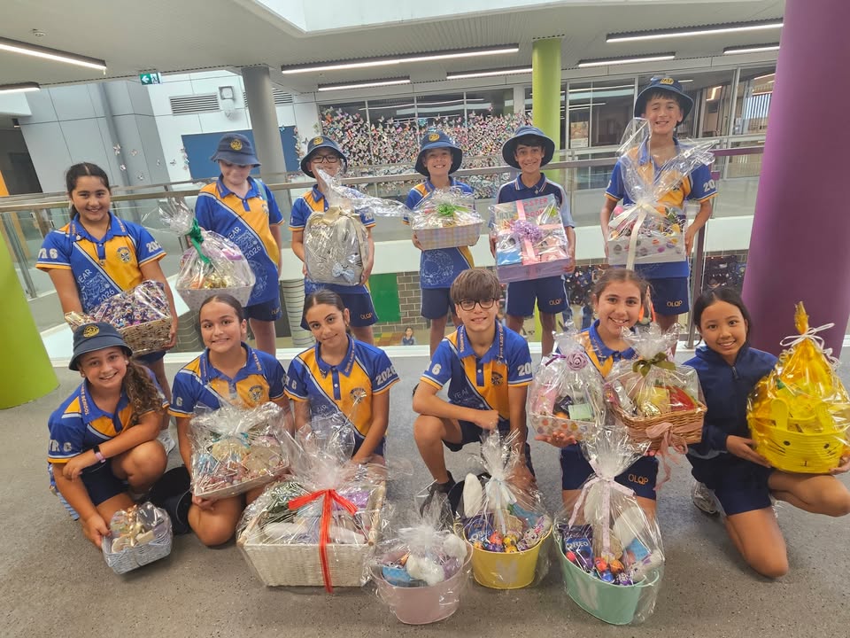 868233255322817_1348223973990407-1